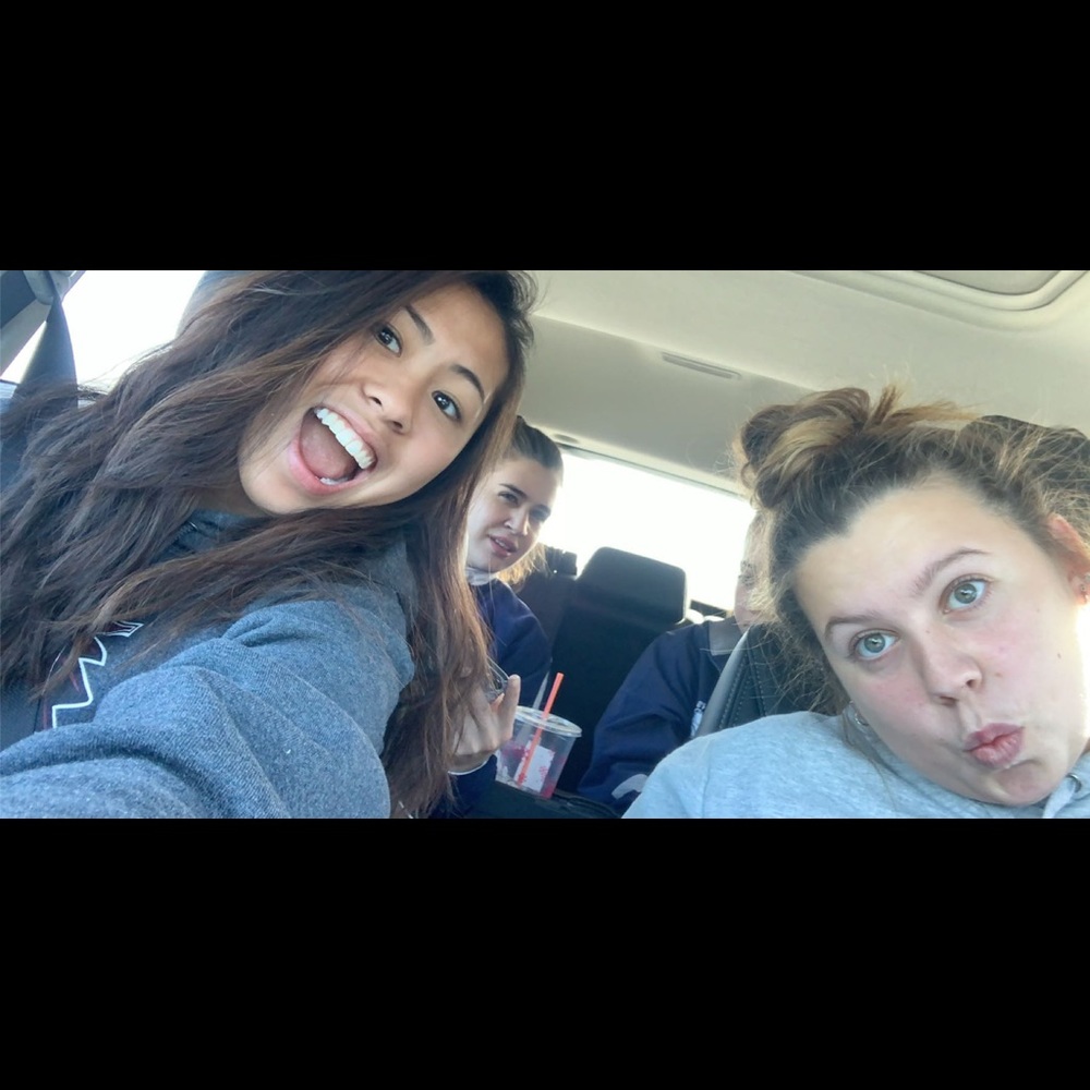 Meet your Posher, Camille